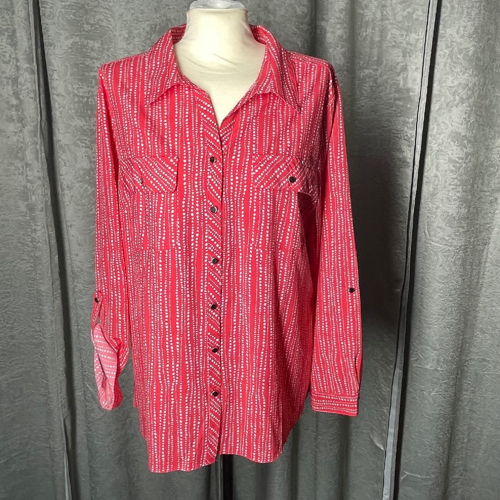 NWT Women’s Red/White “Notations” XL Button Long Sleeve Shirt